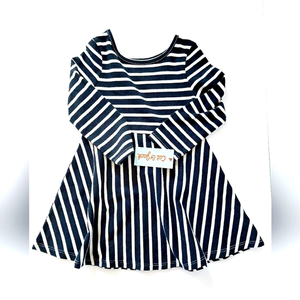 NWT Black & White Stripe long sleeve dress‎ 2t
